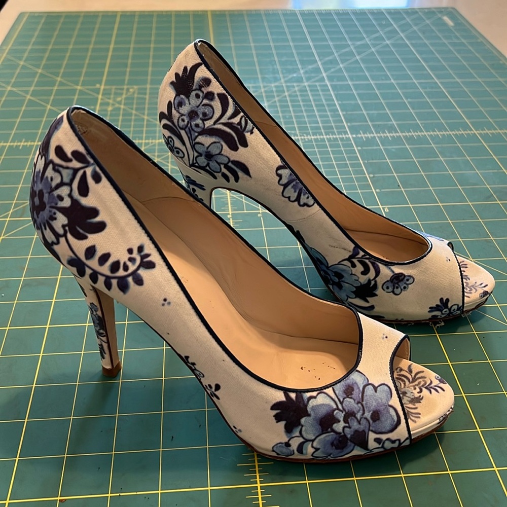 LK BENNETT Peep Toe Pumps